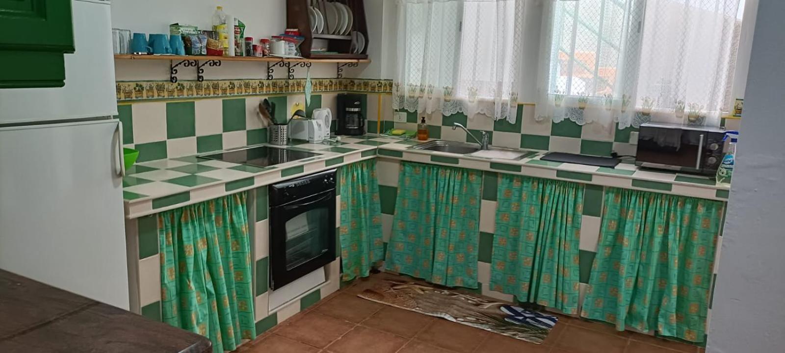 Ferienhaus Matrimonial En Un Bajo Bano Compartido Areas Compartidas *
